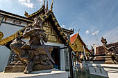 Chiang Mai - The Wat Chedi Luang, the temple dedicated to the city pillar (the protective spirit of the town). 